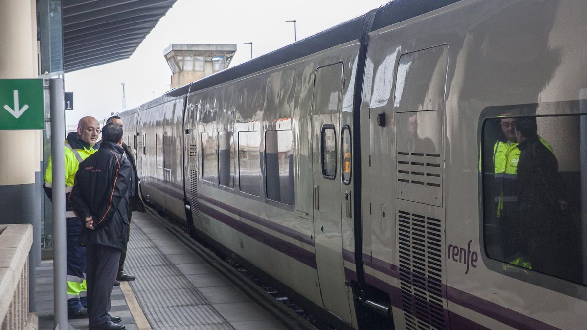 El Talgo, en la estación de Cáceres cuando se recuperó en 2018.