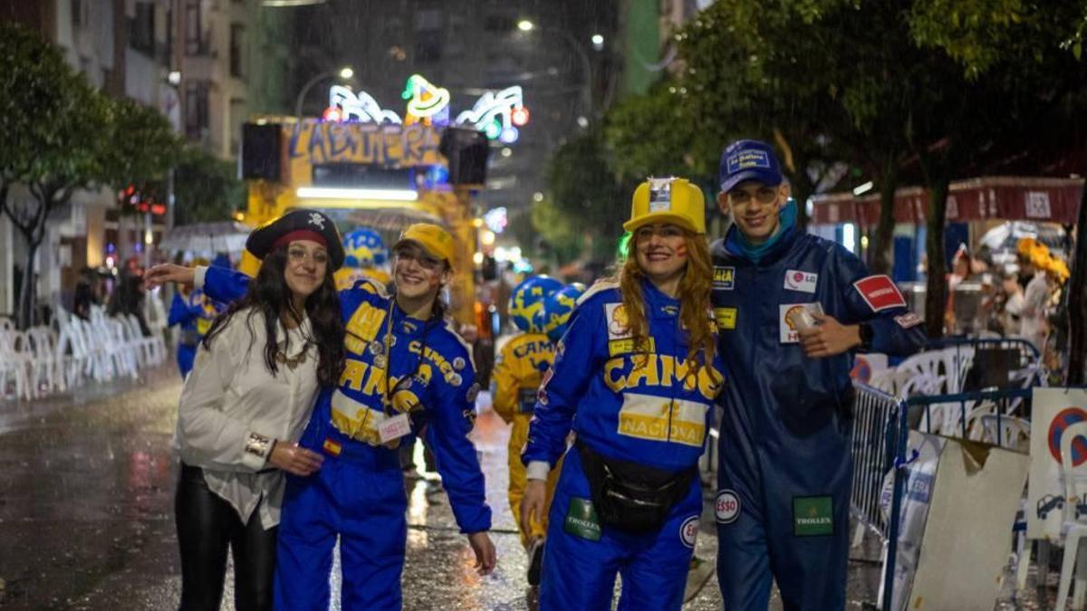 Uno de los artefactos, en el desfile del año pasado, con las sillas del público ya vacías.