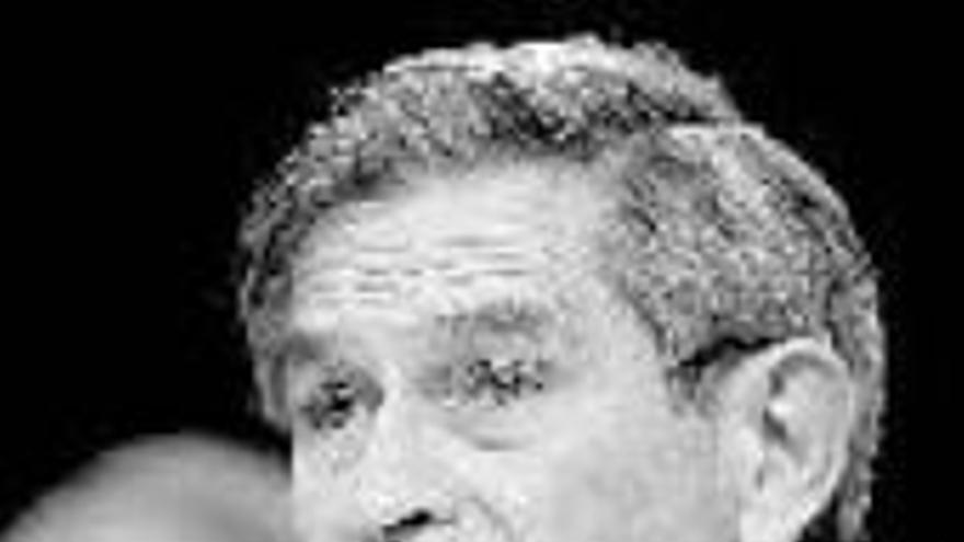 100 economistas se oponen a Wolfowitz