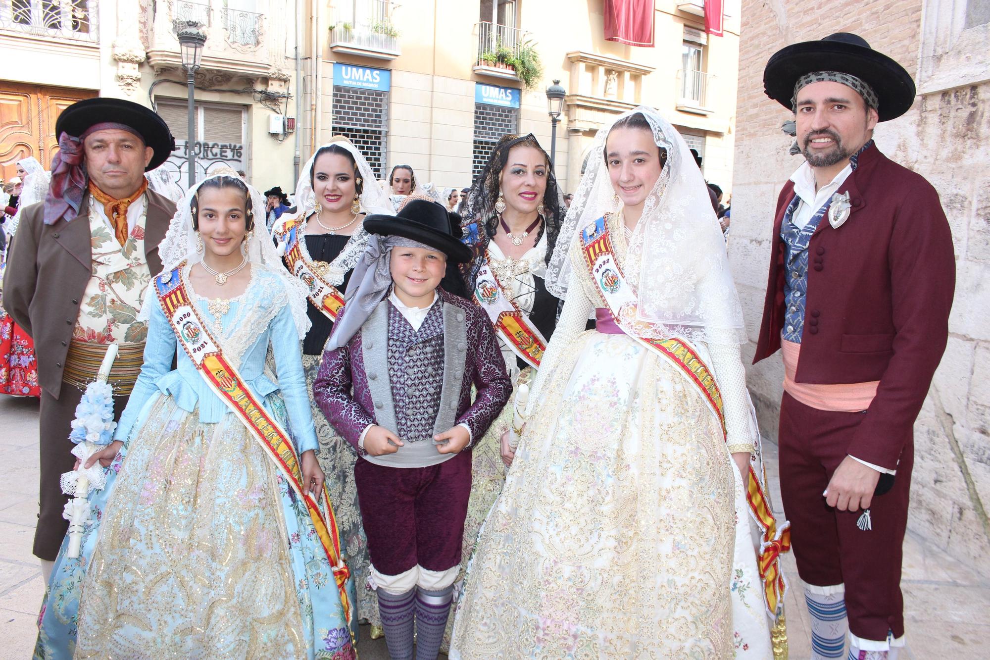 La fuerza de las Fallas en la Procesión de la Virgen (I)