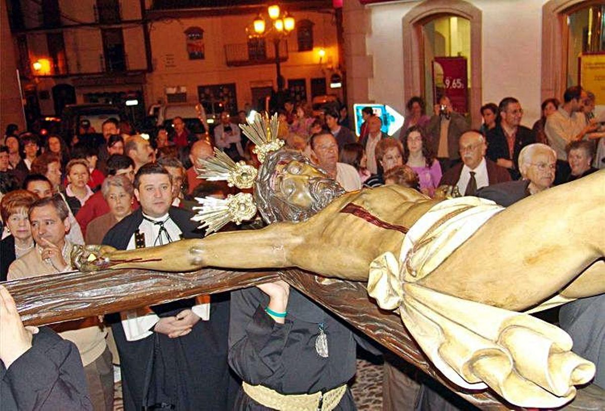 LUNES SANTO VÍA CRUCIS DEL SANTÍSIMO CRISTO DE LA MISERICORDIA.
