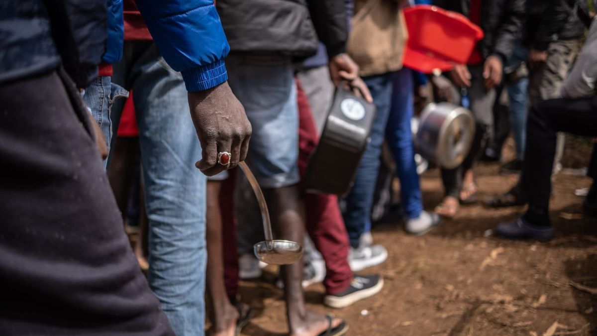 Protesta en el campamento de migrantes de Las Raíces, en Tenerife