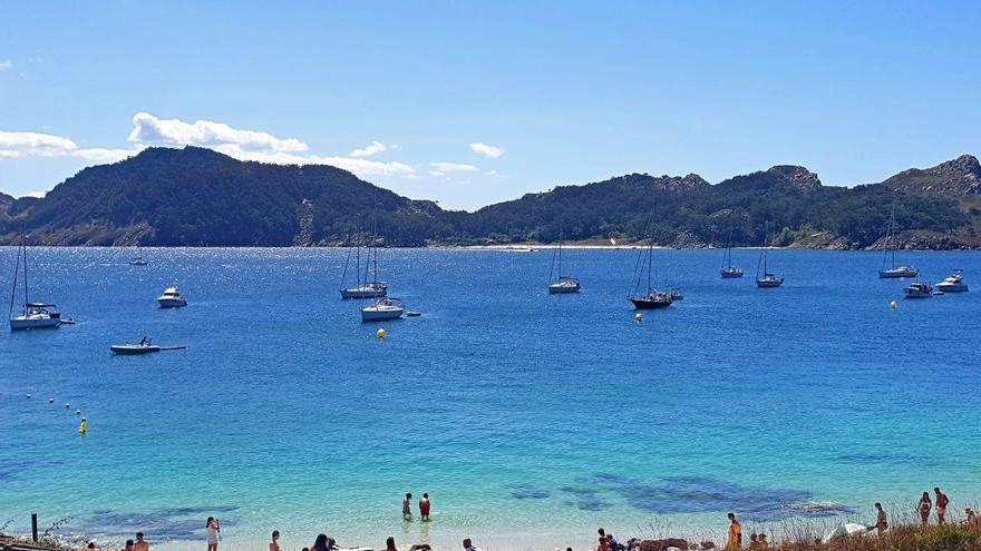 Las Islas Cíes cuelgan el cartel de lleno por tierra y mar para el día del eclipse