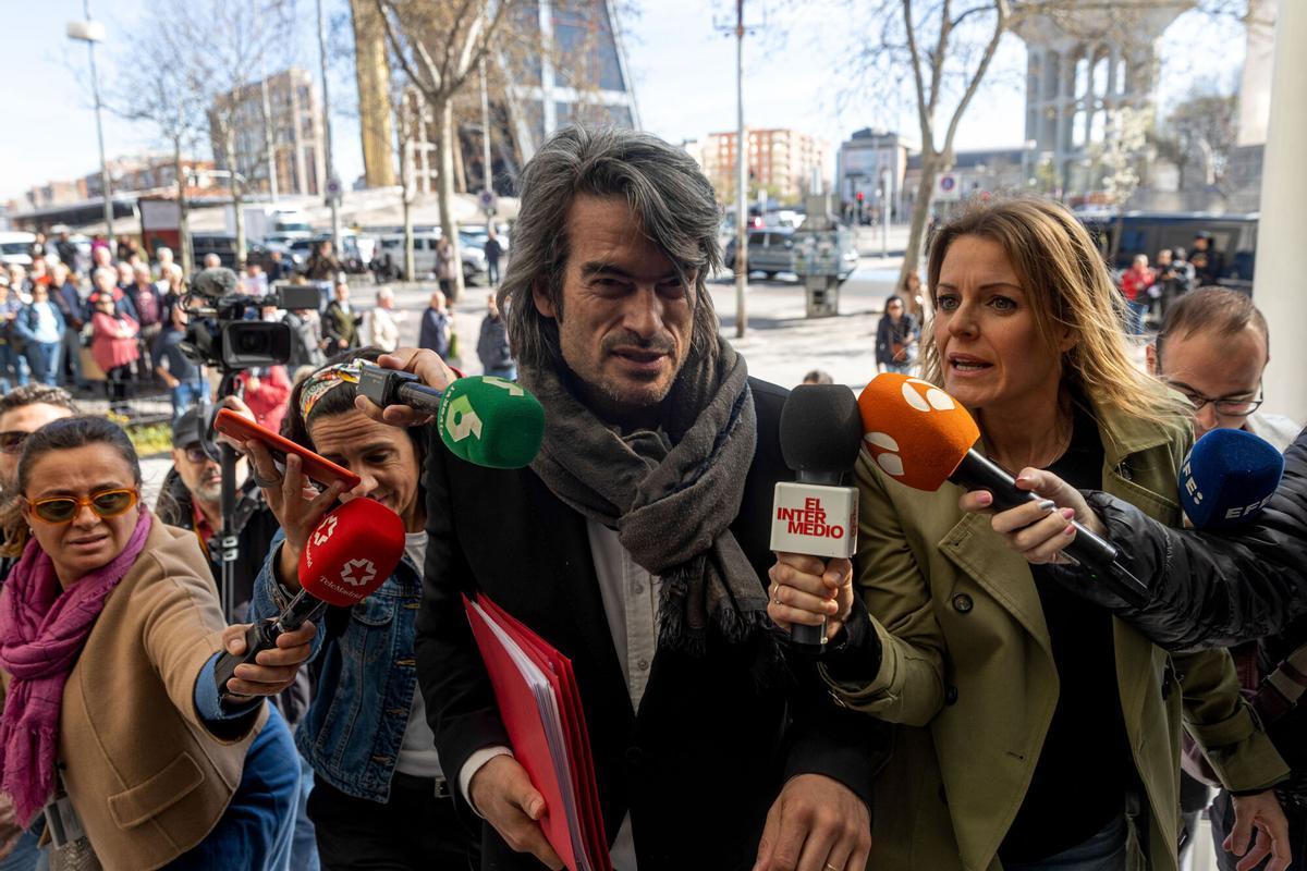 Imputats dos excàrrecs del Govern de Madrid per la covid en residències Imputats dos excàrrecs del Govern de Madrid per la covid en residències