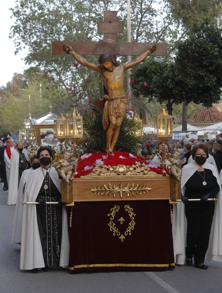 Procesión de Viernes Santo en el Port de Sagunt.