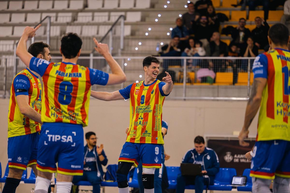 Rubén López se mide a su exequipo, el Pamesa Teruel