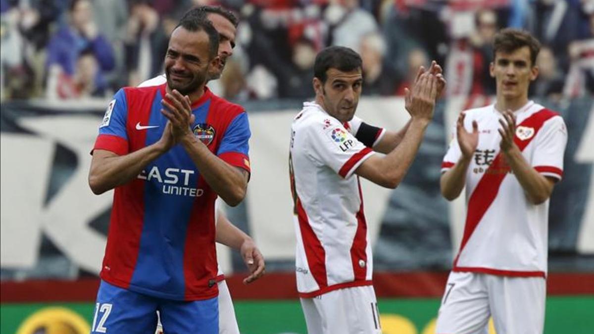 Juanfran jugó ante el Rayo su último partido con la camiseta del Levante