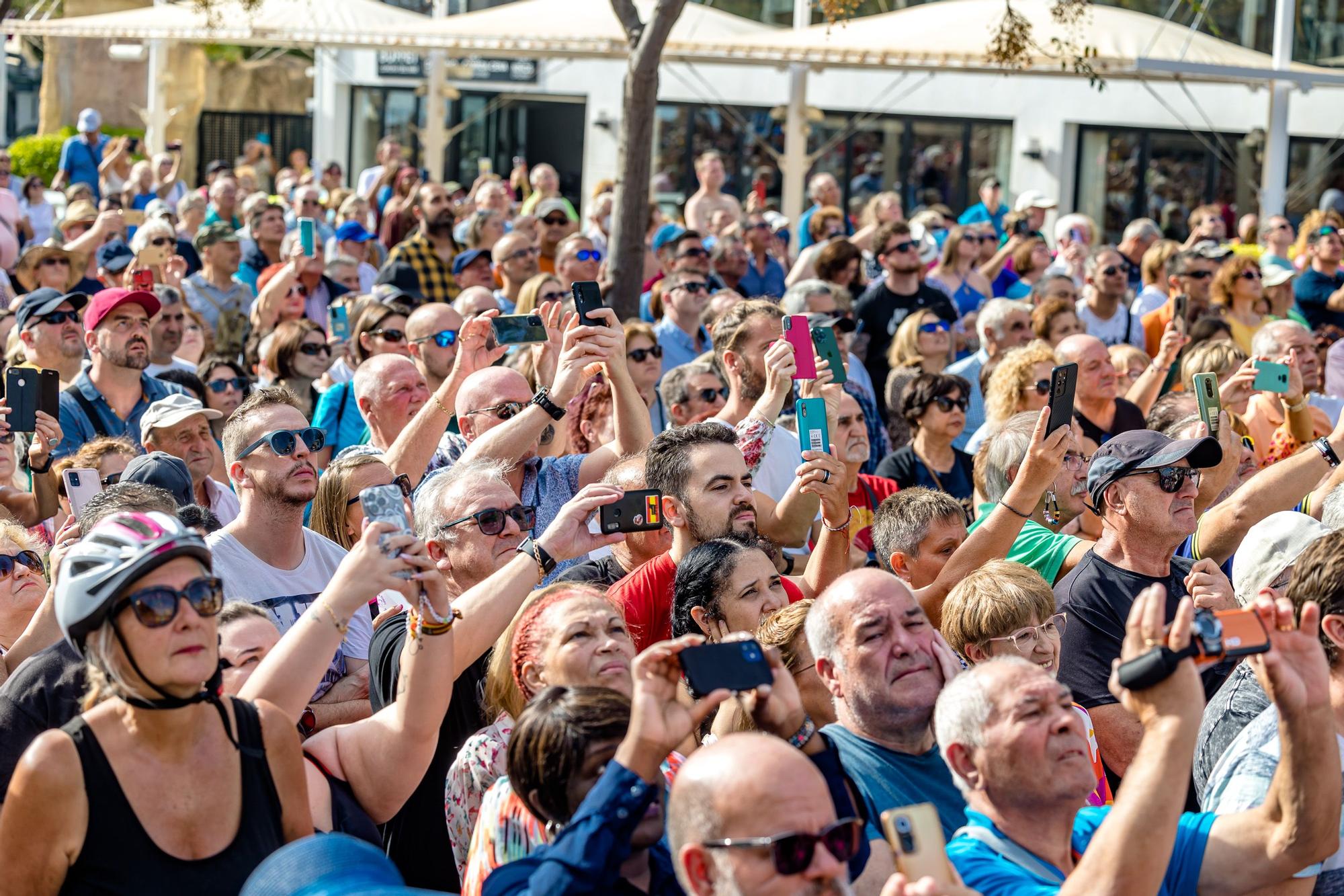 Segunda Mascletá en honor a Sant Jaume en las Fiestas de Benidorm