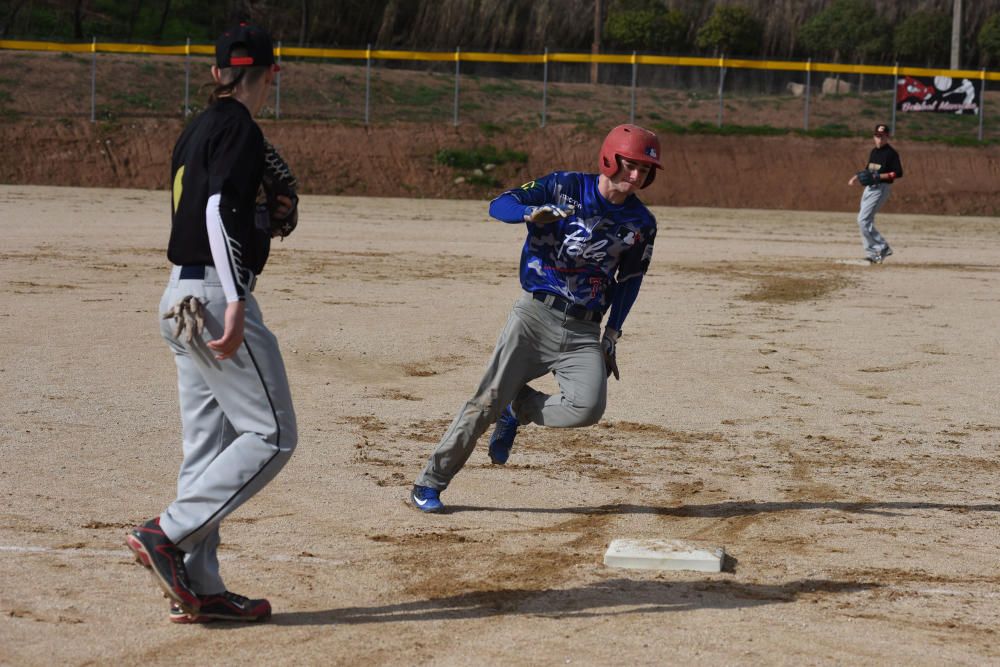 Inauguració del camp de beisbol del Congost