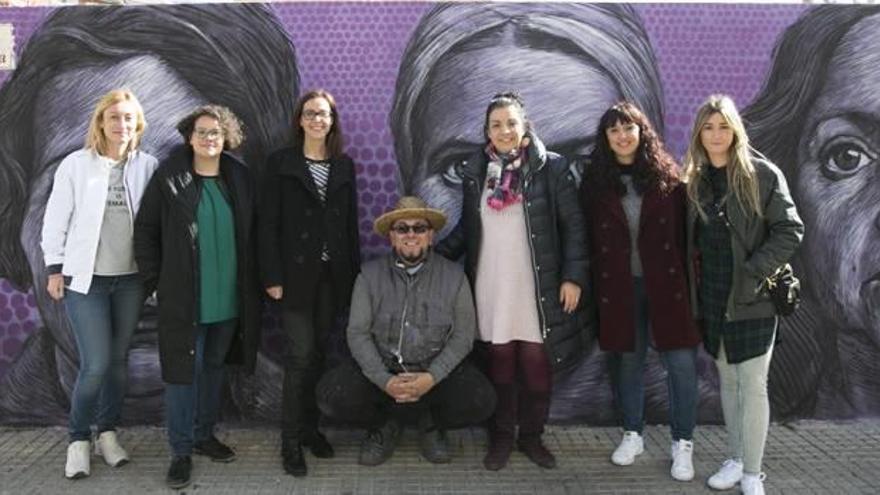 Gandia Las miradas de las mujeres que lucharon por la igualdad, último mural del Serpis Urban