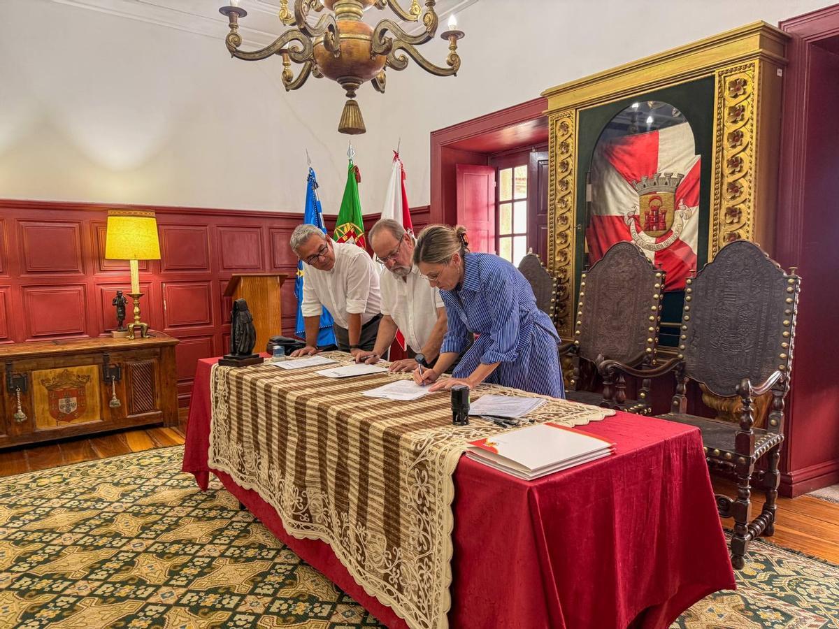 Los municipios de Fonfría y Alcañices renuevan con Miranda la Actas de Fronteras de 1864