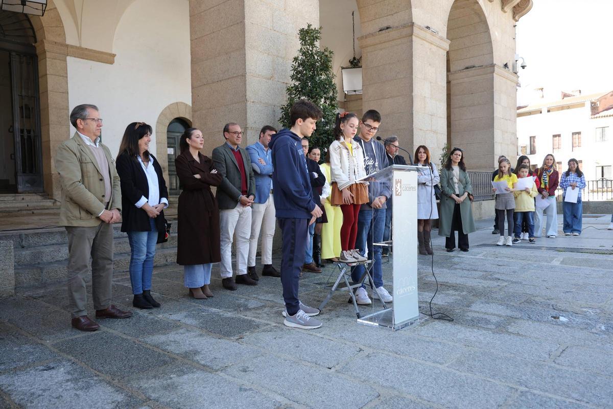 Galería | Así ha sido el acto del Ayuntamiento de Cáceres por el Día de las Altas Capacidades