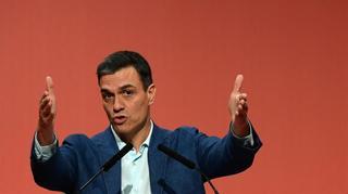 Sánchez pide a Catalunya que "dé un paso al frente" contra el independentismo y la derecha