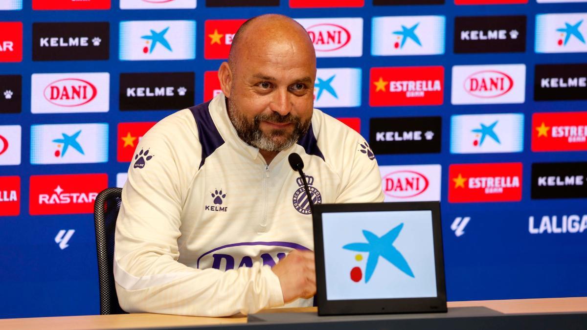 Manolo González, técnico del RCD Espanyol, en rueda de prensa