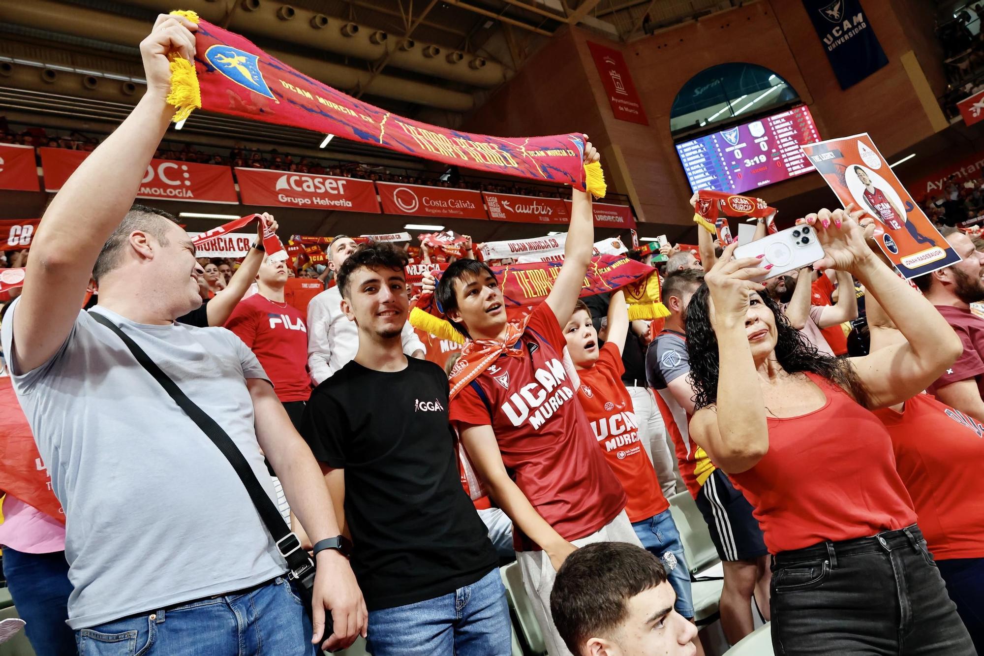 Las imágenes del cuarto partido de semifinales de la ACB entre el UCAM Murcia - Unicaja