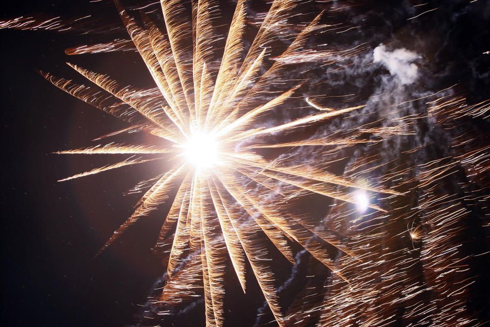 Castell de focs dels veïns de Vila-roja