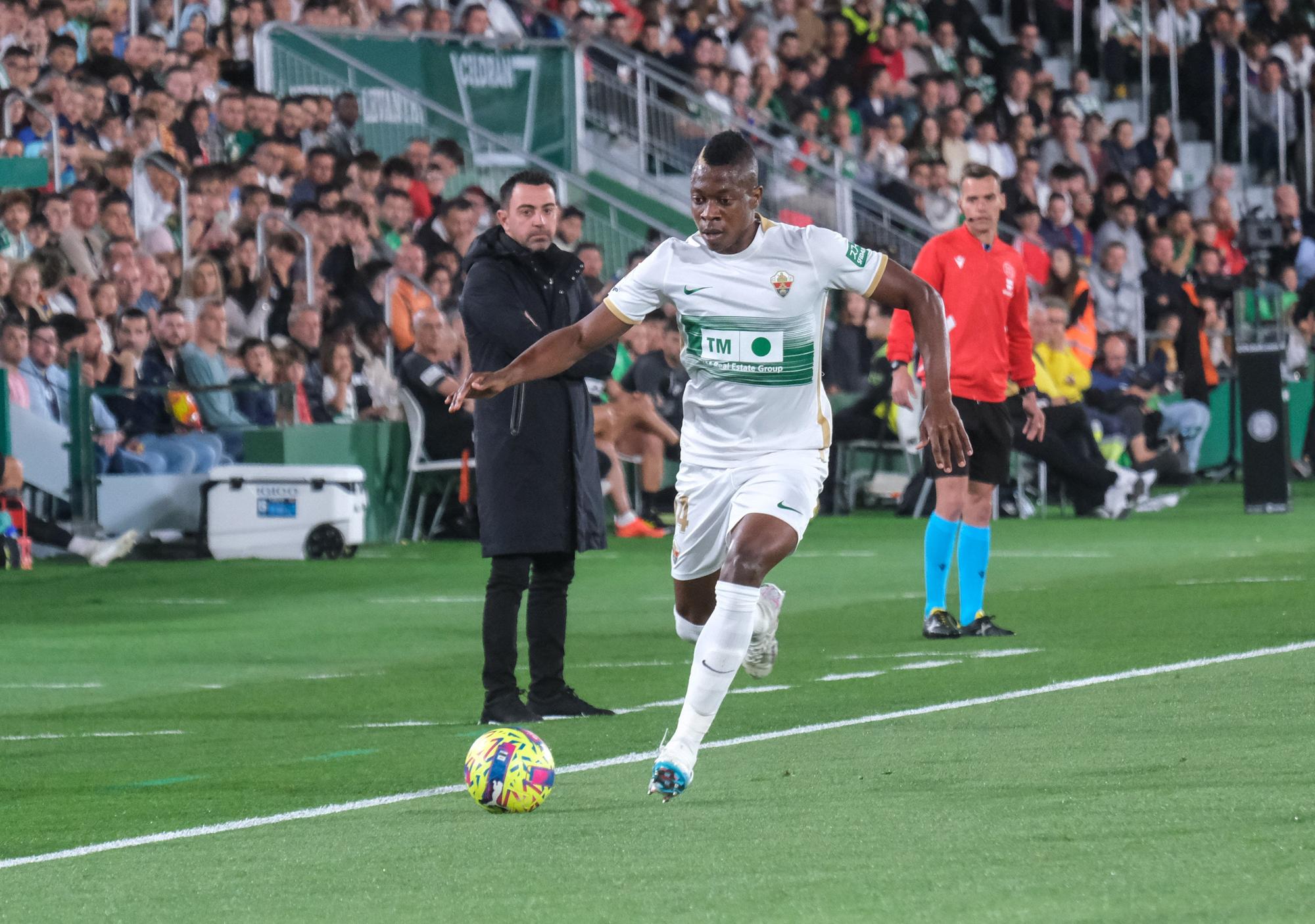 Así se ha vivido el Elche - Barça en el Martínez Valero