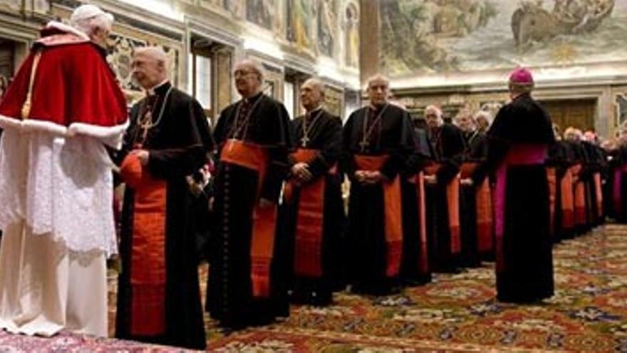Benedicto XVI contra los cambios de sexo