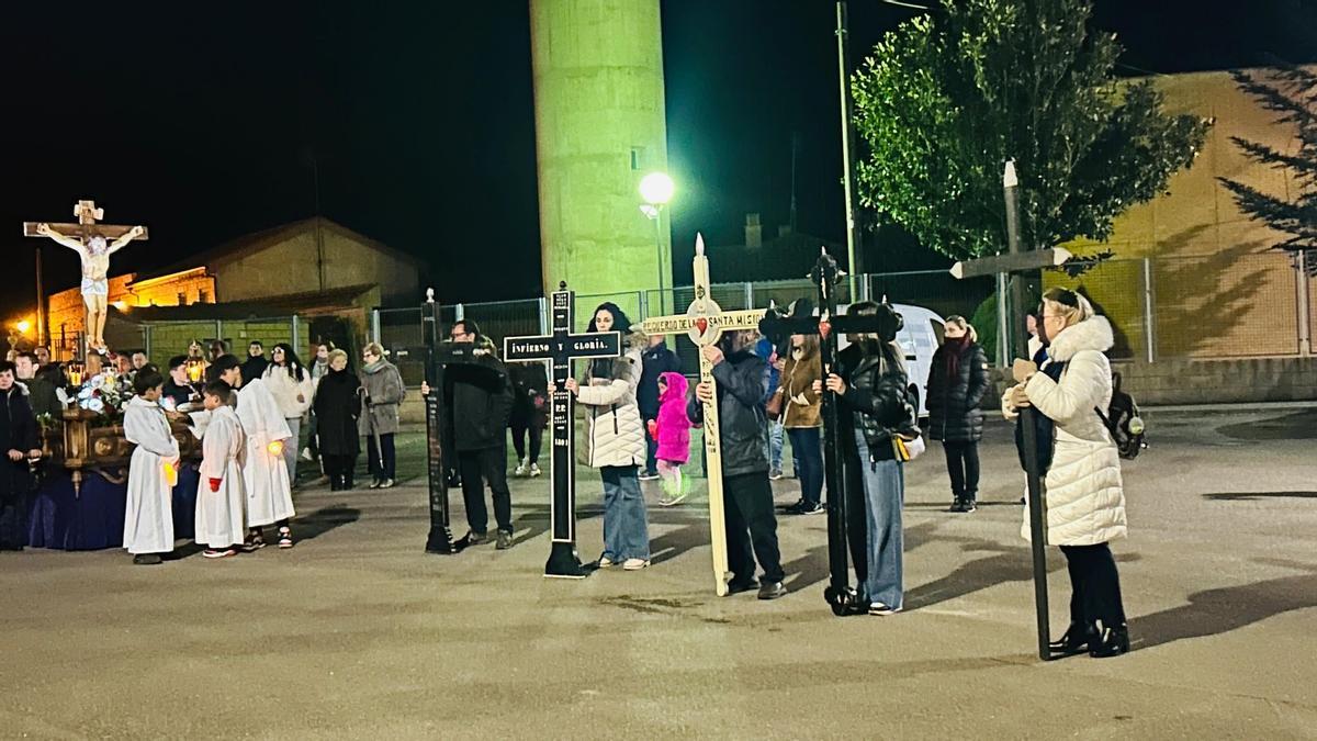 GALERÍA| El Vía Crucis de San Cristóbal, en imágenes
