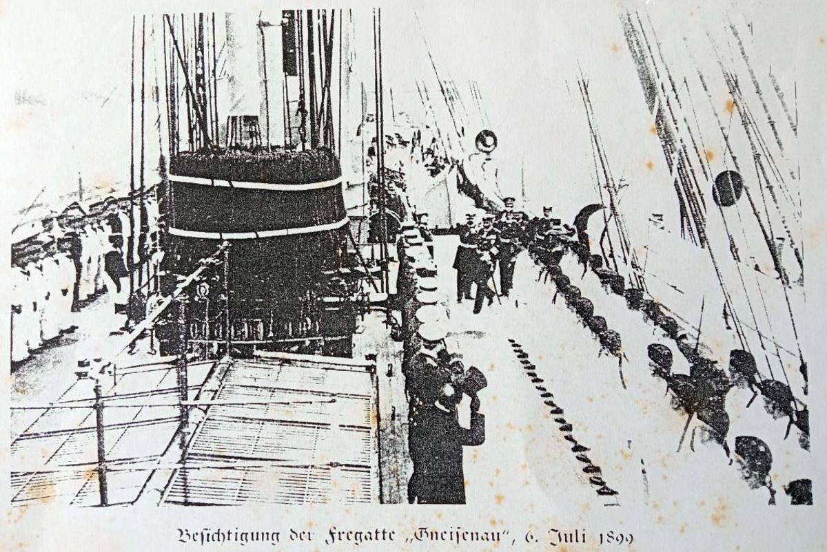 Visita del káiser Guillermo a la ‘Gneisenau’ en julio de 1899.