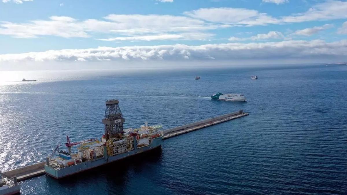 Muelle Reina Sofía donde se ganarán otros 200 metros lineales