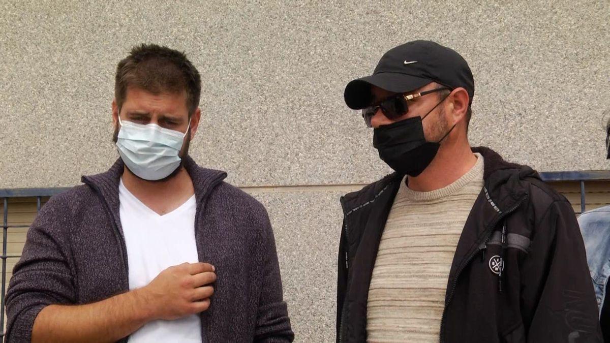 Ruslan (derecha), el ciudadano ucraniano agredido.