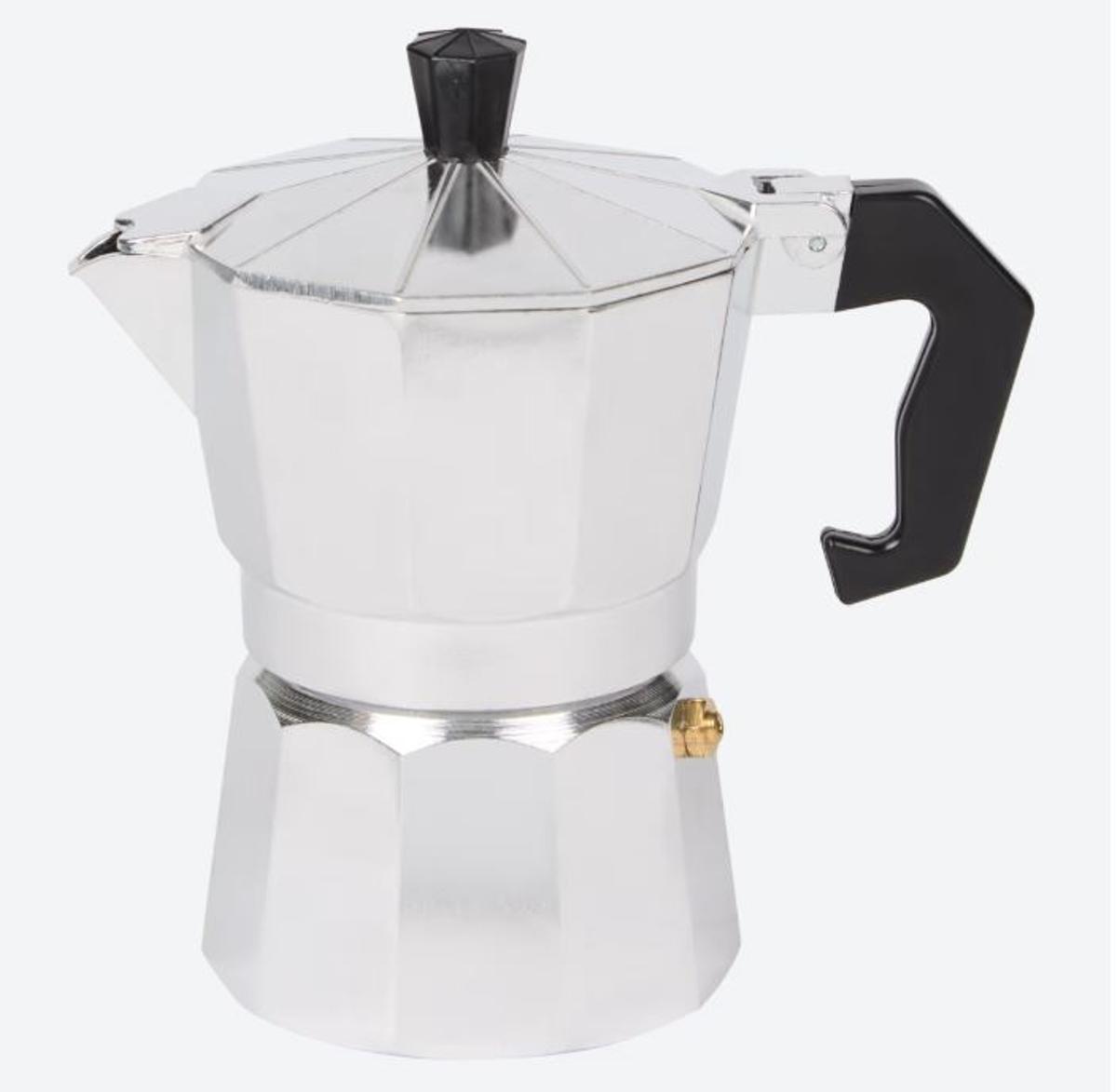 Mañana se esperan colas kilométricas en Action para conseguir la cafetera de moda en Italia más barata del mercado: por solo 4,99 euros