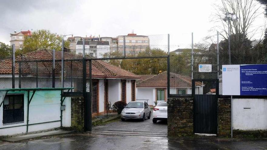 Entrada principal a las instalaciones del centro de menores de Pontevedra. // Gustavo Santos