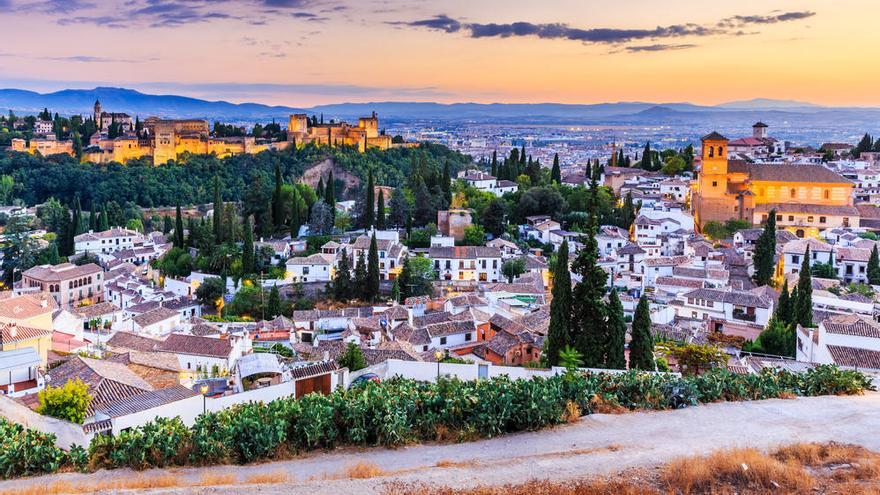 Granada, un destino clásico de despedidas de soltero.