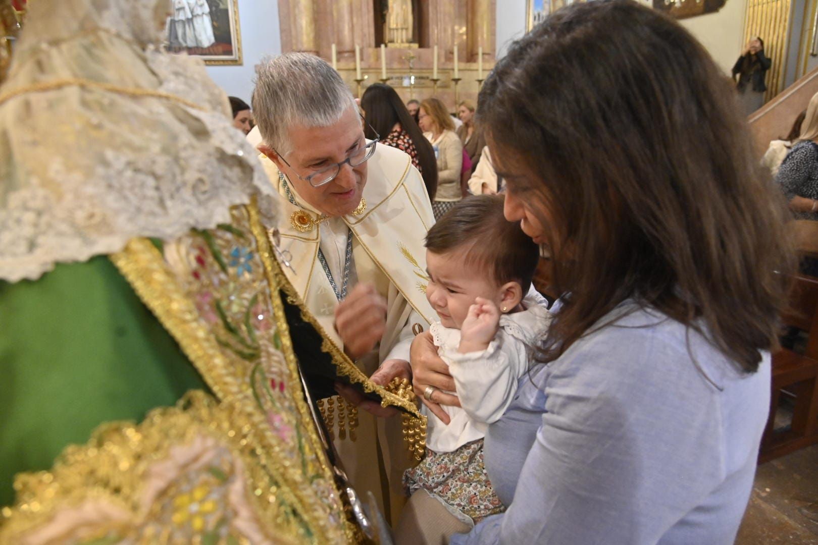 Castelló muestra su devoción por Lledó con el tradicional Paso por el Manto