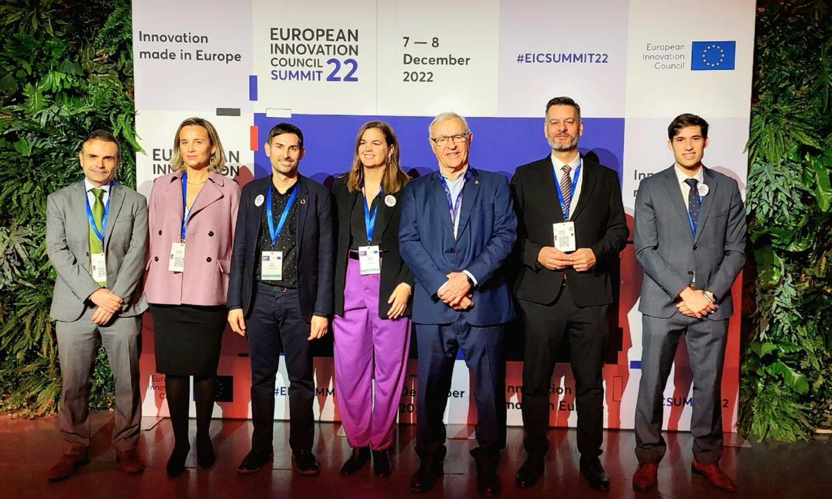 Foto de los representantes políticos desplazados a Bruselas.