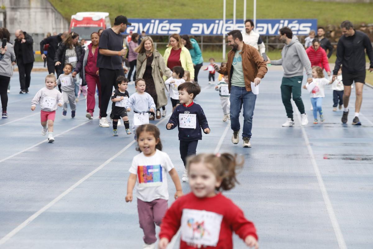 Avilés. Carrera escolar recaudación fondos Sahara