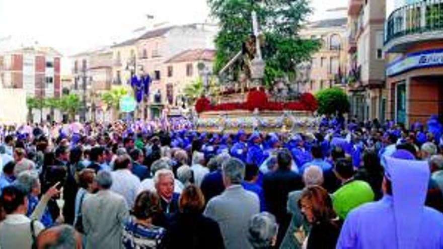 Veinte procesiones que brillan