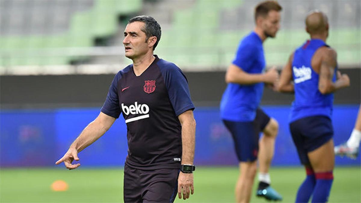 Valverde pide dos fichajes... y aligerar la plantilla ya