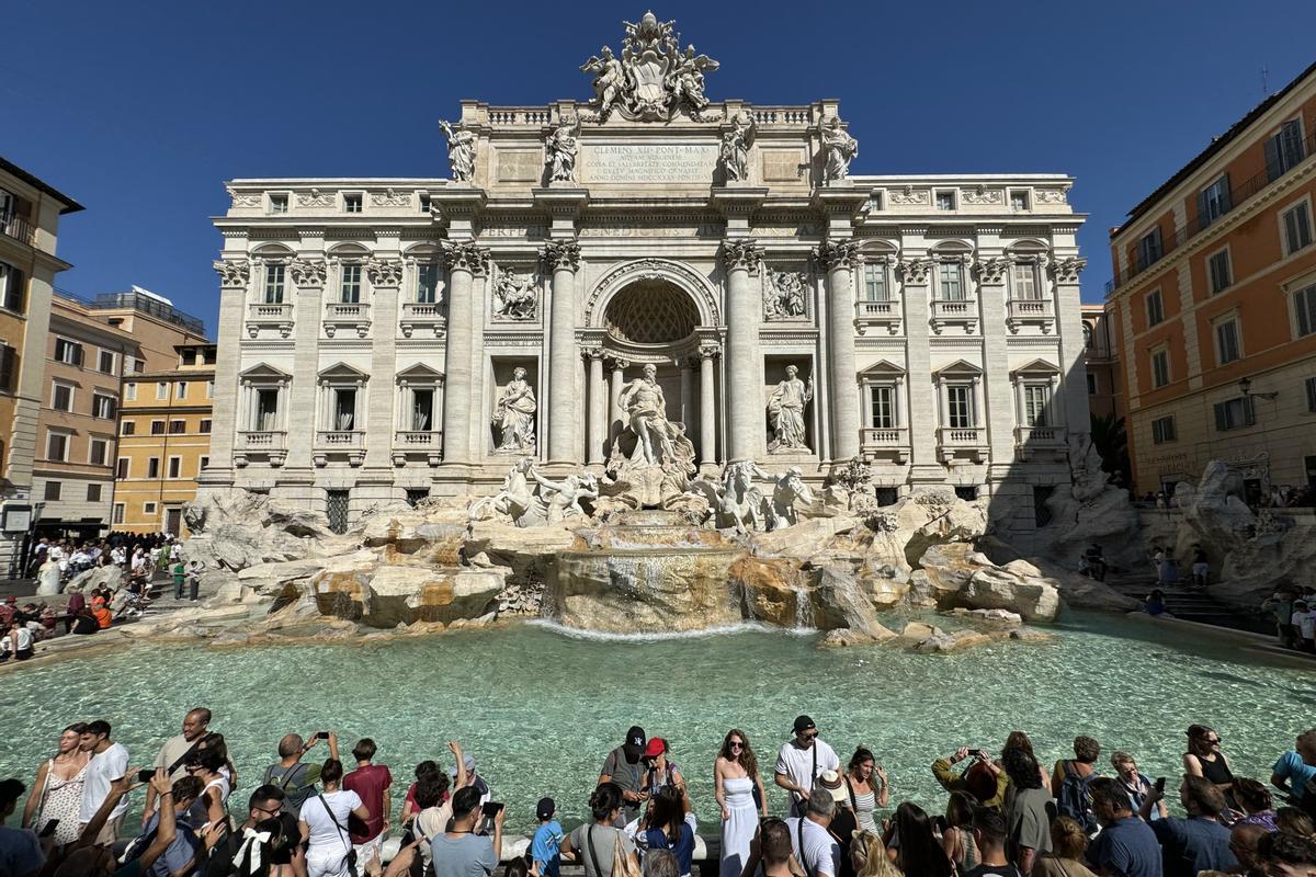 Roma vol cobrar 2 euros als visitants  de la Fontana  di Trevi