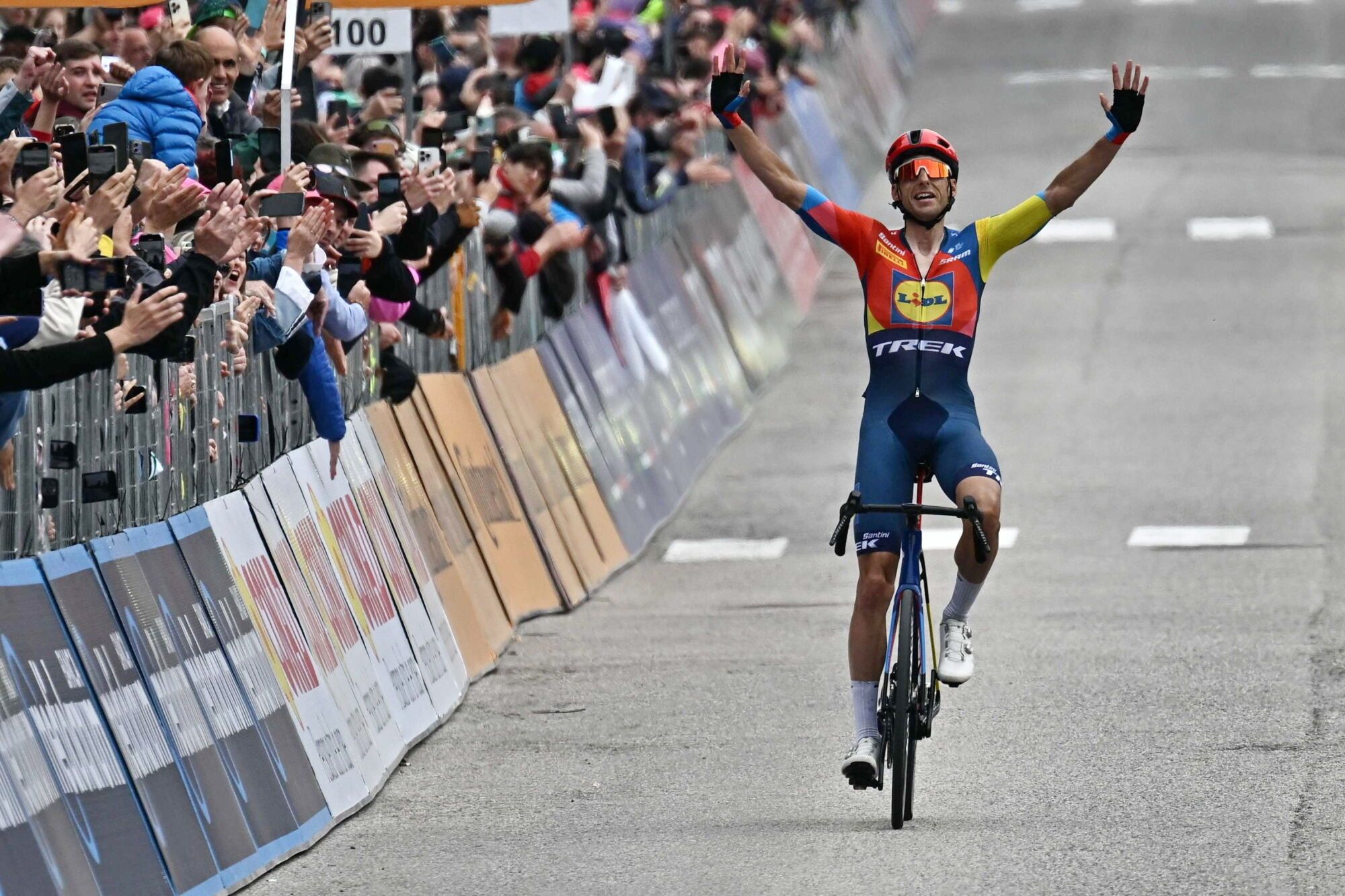 La etapa 15 del Giro de Italia, en imágenes.