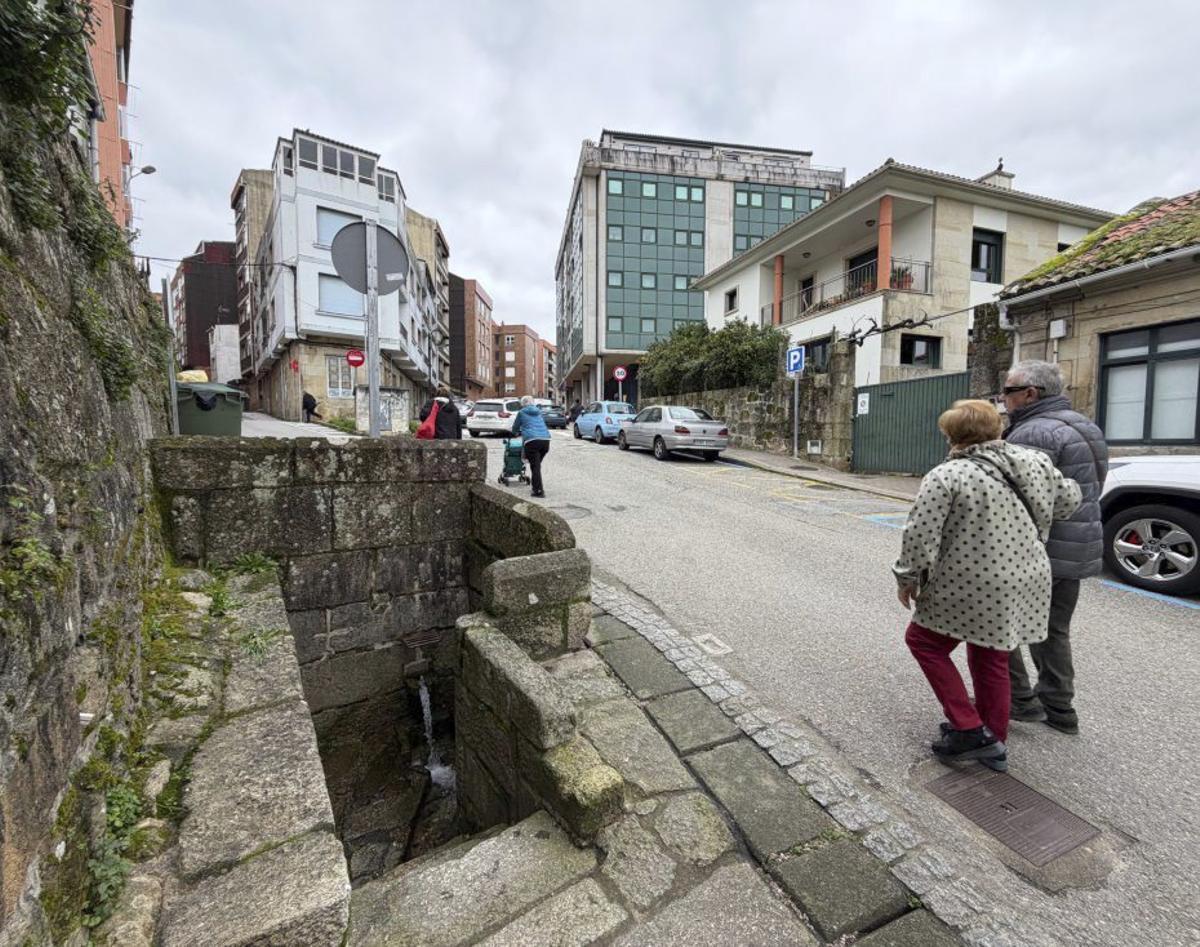 Personas mayores o con discapacidad no puede acceder a la fuente. | FIRMA