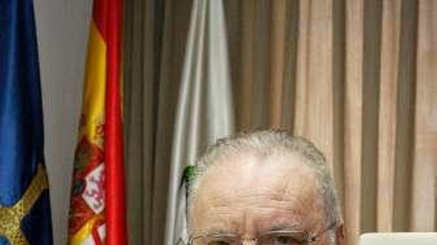 Emilio Losa, presidente del Colegio de Enfermería de Asturias.