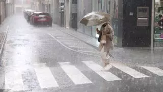 Las lluvias van a más y los expertos advierten de que Valencia registrará "nubes de tormenta colosales"