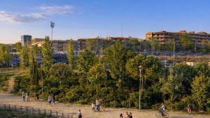 Render del futuro bosque urbano proyectado en la avenida de los Alps de Cornellà.