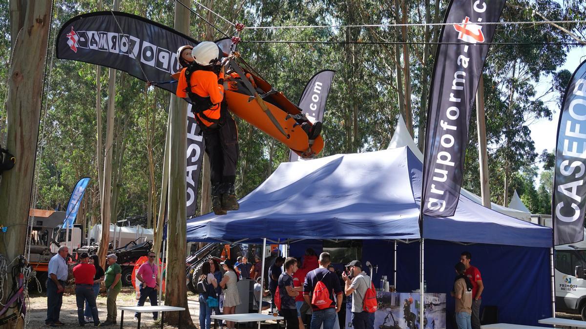 Una demostración de rescate formó parte ayer de la propuesta de exhibiciones.
