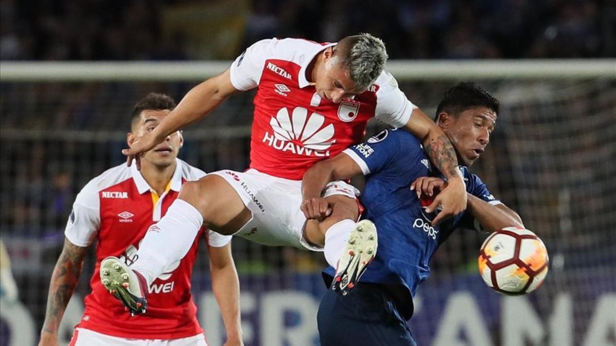 Independiente Santa Fe y Millonarios empataron 0-0 por los octavos de final de la Copa Sudamericana