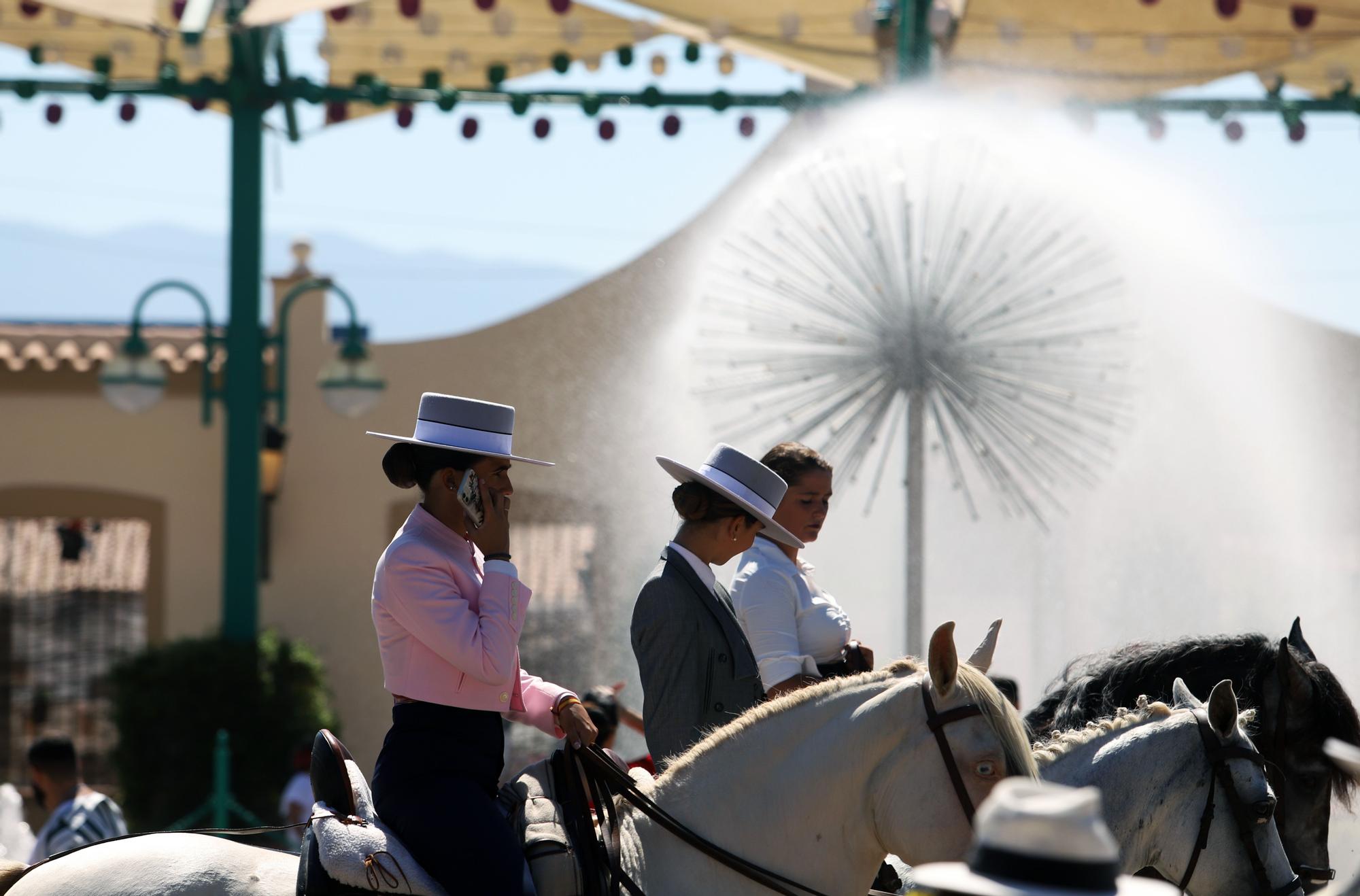 Las imágenes del Cortijo de Tores: La Feria se apura hasta el final