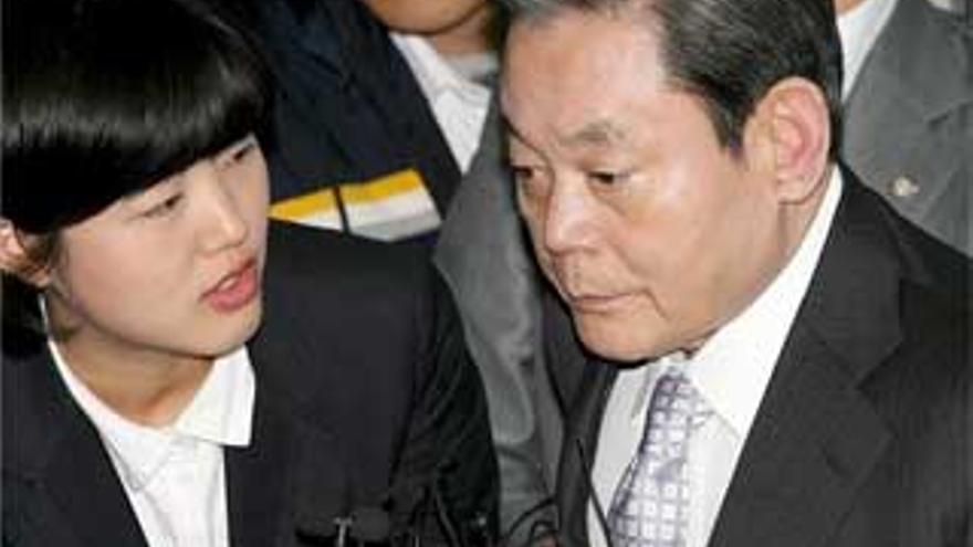 El presidente de Samsung, acusado formalmente de evasión fiscal