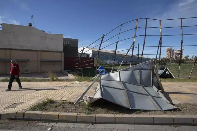Daños por las fuertes rachas de viento en El Camp de Morvedre