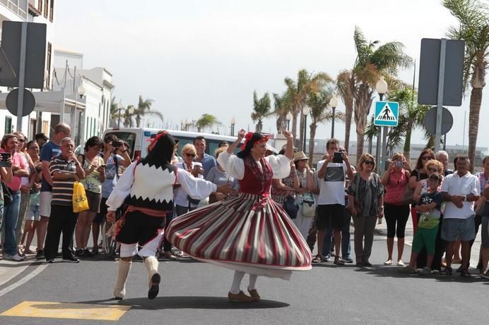 Arrecife se llena de folclore y tradición