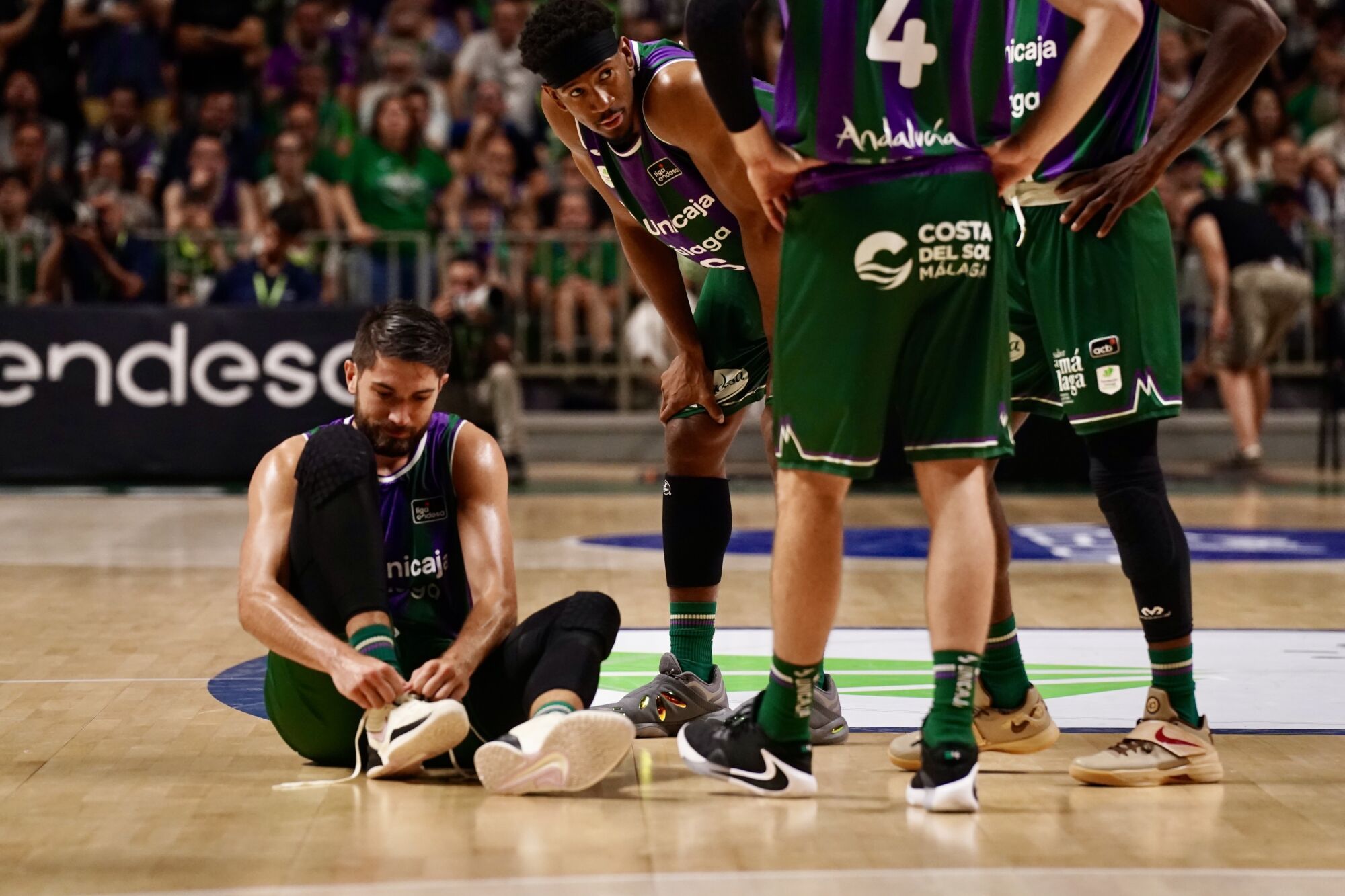 Cuartos de final de la Liga Endesa entre el Unicaja y el Barça