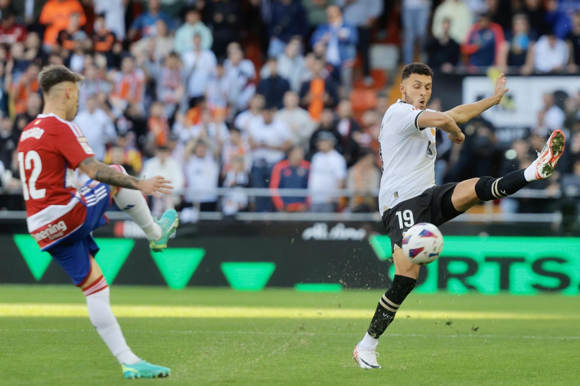 Valencia CF - Granada CF en imágenes