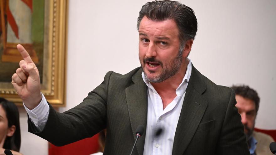 Ruz niega que Elche tenga permiso para limpiar cauces y exige la dimisión del presidente del Júcar