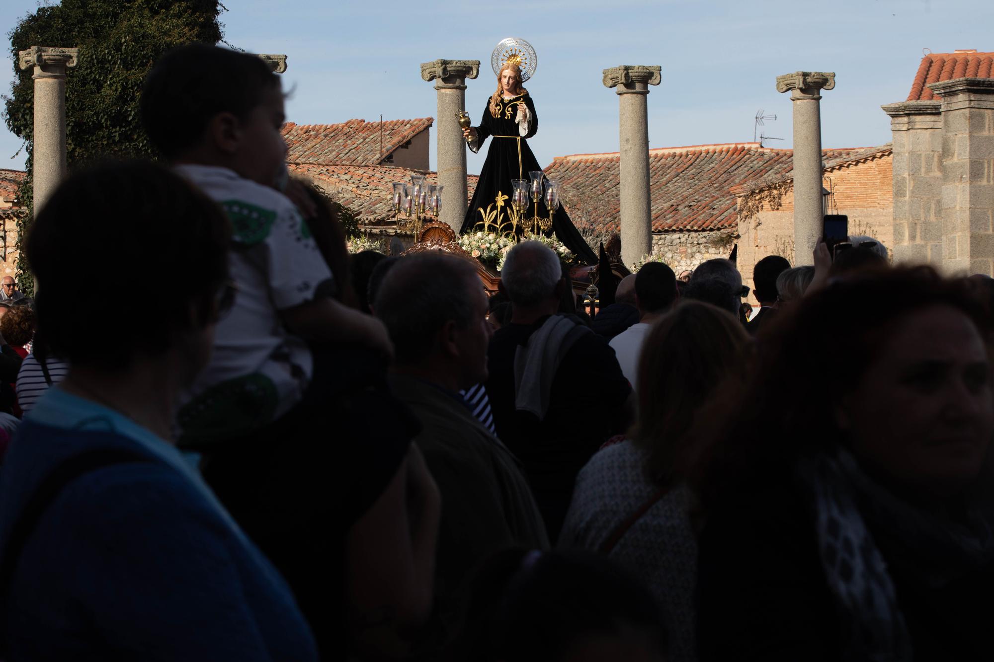 GALERIA | La procesión del Santo Entierro en imágenes